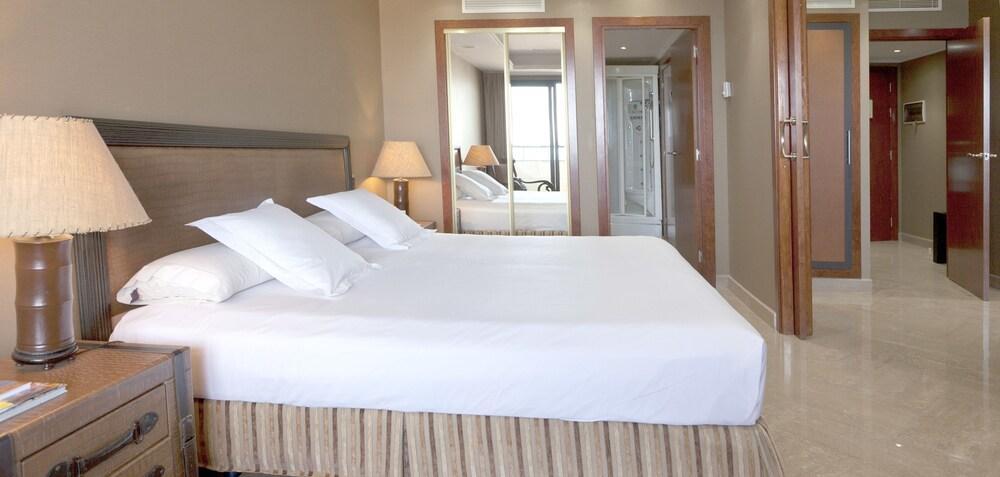 Apartamentos Marina D'Or Beach 奥罗佩萨德尔马 外观 照片